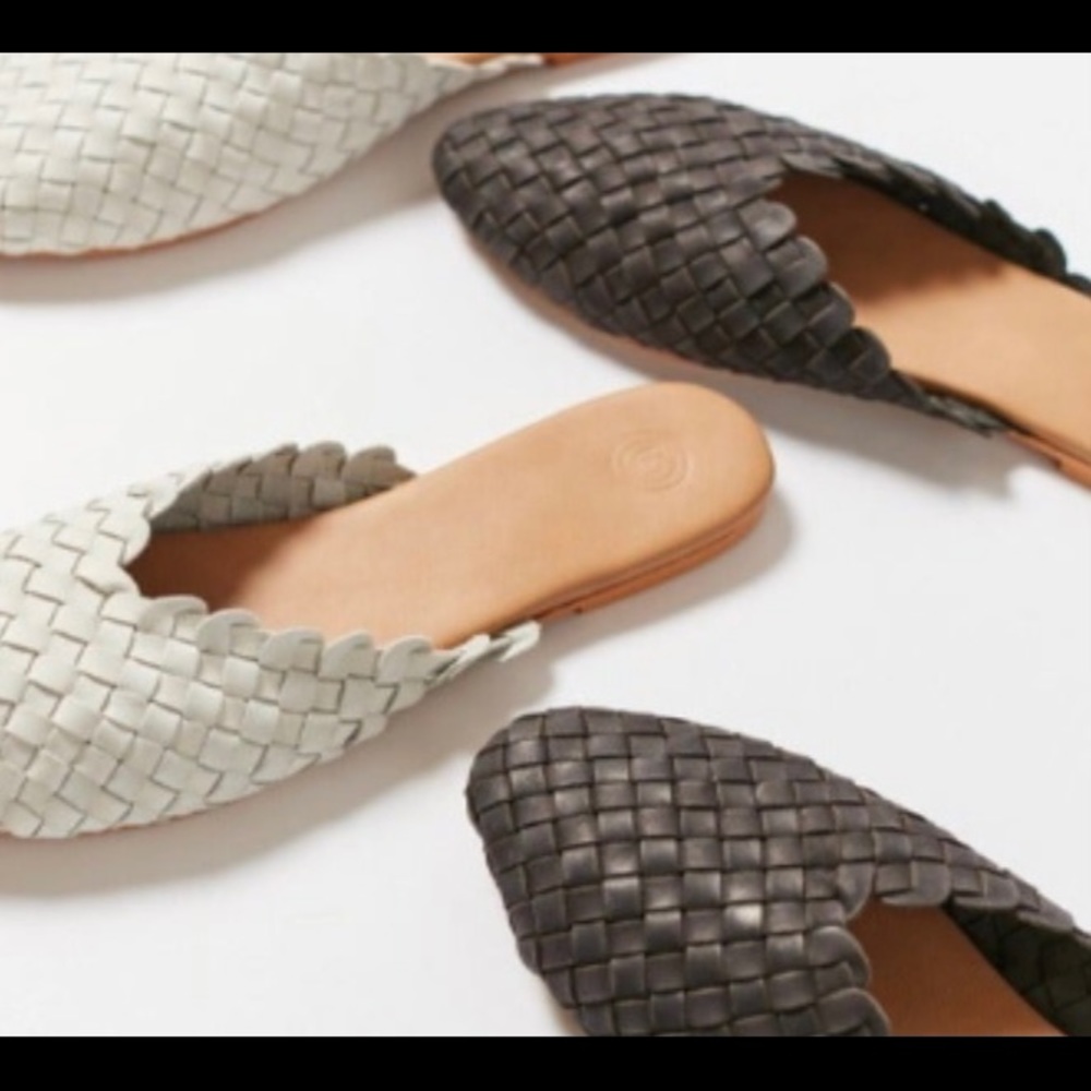 UO Leather Woven Mules black sz 6 - Picture 2 of 5